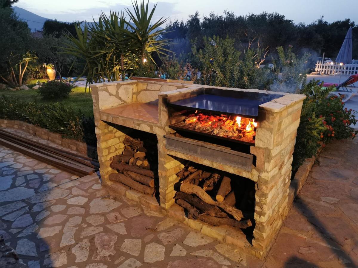 Villa Hibiscus Castellammare del Golfo Exterior photo